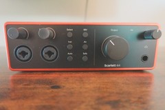 Focusrite Scarlett 4i4 USB-C Audio/MIDI Interface (4th Generation)