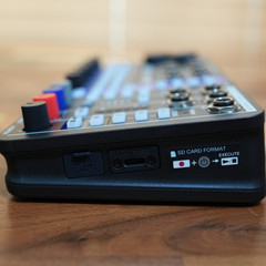 Zoom LiveTrak L6 10-Channel Digital Mixer Ultra compact Recorder Multitrack
