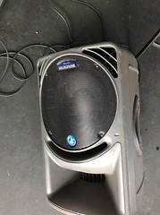 1 Mackie SRM 450 Powered PA Speakers SRM450