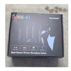 MELONARE MWM-41 Quad-Channel Wireless Mic System w/ 4 Handhelds & Receiver