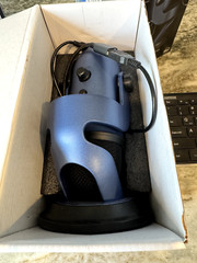 Logitech for Creators Blue Yeti USB Microphone – 988-000101