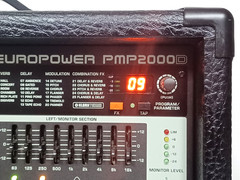 Behringer EUROPOWER PMP2000D 14-Channel 2,000W Powered Mixer