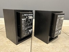 Behringer TRUTH B3030A 2-Way Active Studio Monitors w/ Kevlar Woofer & Tweeter