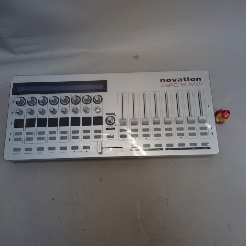 Novation ZeRO SL MkII MIDI USB Controller Tested Works DAW Control Surface with