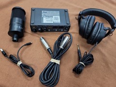 Steinberg UR22 MKII Recording Pack. ST-M01 Mic, ST-H01 Headphones IXO 22