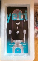 Blue Yeti Pro USB XLR Microphone Professional Recording New & Complete