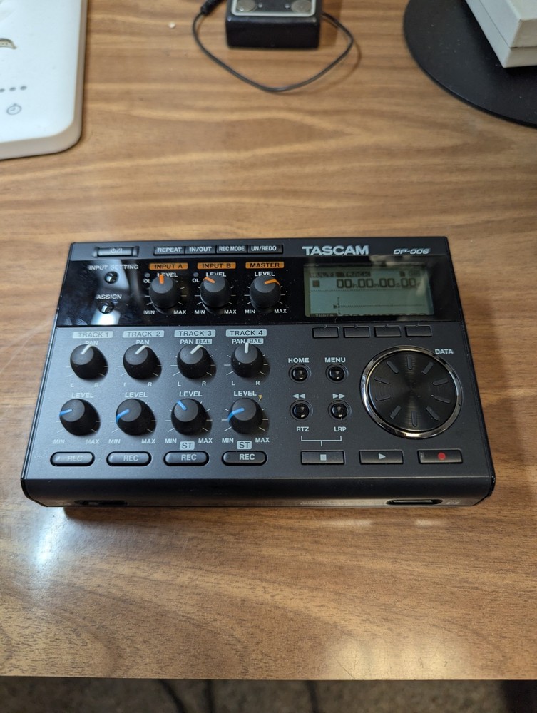 Tascam DP-006 Digital PocketStudio 6Track Multitrack Recorder