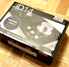 Audient ID14 USB Audio Interface Mic Preamp Cables & Box TESTED from JAPAN