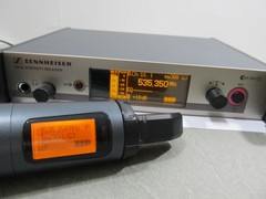 Sennheiser EW 300 G3 True Diversity Receiver w/SKM Transmitter A-Band 516-558MHz