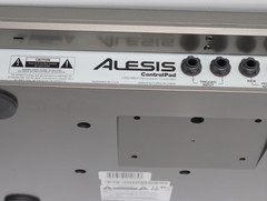 ALESIS ControlPad USB/MIDI Percussion Controller Pad for MIDI & DAW plugins