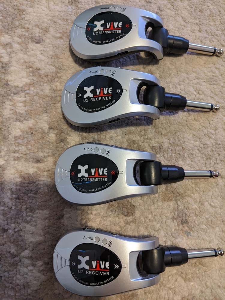 xvive u2 digital wireless guitar system silver (2x transmitters, 2x receivers)