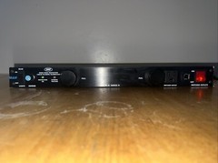 Furman PL-8 Series II Power Conditioner – 8 Outlets, W/ Lights