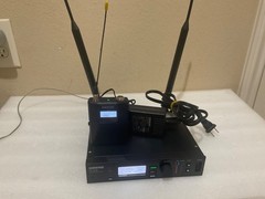Shure ULXD4 G50 Wireless Receiver w/ ULXD1 Bodypack- 470-534- MHz.