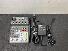 Behringer Xenyx 502 5-Channel Analog Mixer – Studio & Streaming Ready with Power