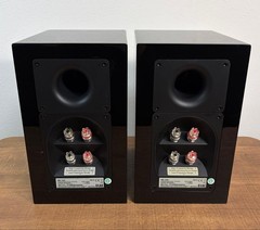 ELAC BS243 Bookshelf Speakers Pair Stereo Audio