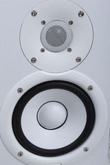 Yamaha HS5W PAIR 70W Bi Amp Two Way Powered Studio Monitor Active Speaker White