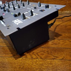 MTX X3 3 Interactive Analog Tabletop Stereo Mixing Station (Tested For Power)