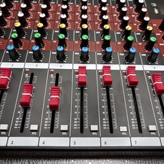 Fulode 8 Channel Bluetooth Studio Audio Mixer Live Sound Mixing Needs Power Cord