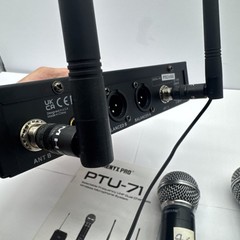 Phenyx Pro Put-71 Wireless Microphone System, Dual Wireless Mics READ