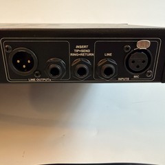 dbx 376 Tube Channel Strip w/ Digital Out – used and in great working condition!