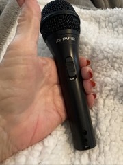 Peavey PV i2 Cardioid Hand Held Microphone-on/off Switch Great Live Performance
