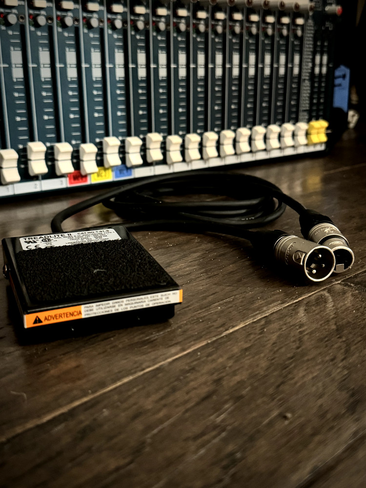 Talkback Footswitch