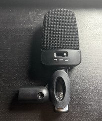 Behringer B906 Dynamic Instrument Microphone