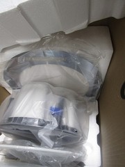 CRESTRON Saros IC6LPT-W-T 6.5” 2 Way In Ceiling Speaker Pair 6506523 NEWOPEN BOX