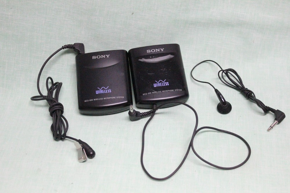 SONY WCS-999 Wireless Microphone System 999T Transmitter & 999R Receiver