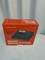 Vintage Realistic 32-1200B Stereo Mixing Console 5-Source DJ Mixer -NEW OPEN BOX