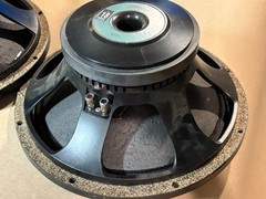 PAIR (QTY 2) 18 Sound 15W700 15″ Subwoofer 1200 Watts 8-Ohms Loud Speaker