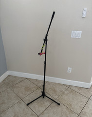 Height-Adjustable Black Tripod Boom Stand for Microphone Mic Stand Support