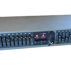 Peavey PV215EQ Dual 15 Band Graphic Equalizer Rackmount PV Series EQ Stereo