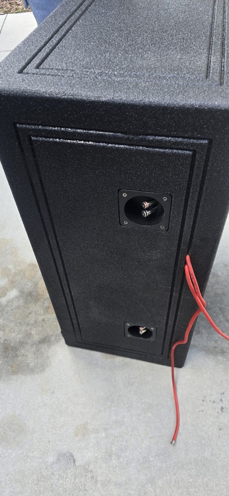 MTX SPL Boxes Dual Subwoofer Speaker Cabinet Wired Black