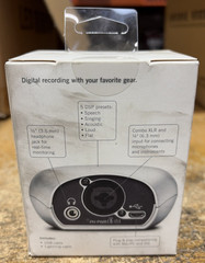 Shure MVi Digital Audio Interface with USB and Lightning Cable