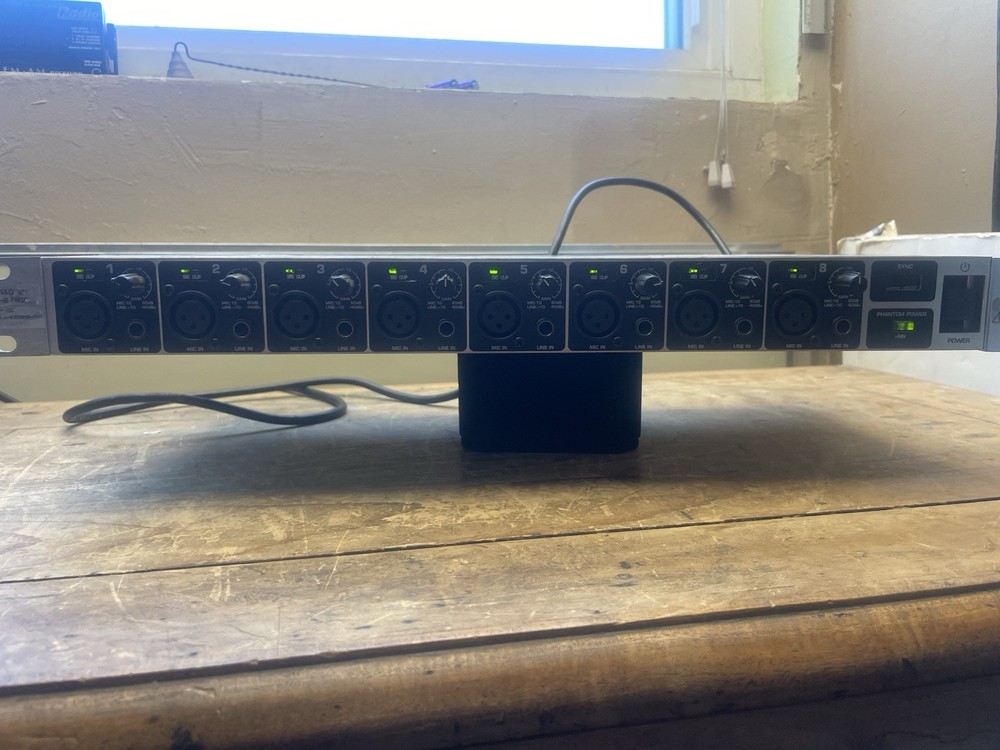 Behringer ADA8000 Ultragain Pro-8 Digital Mic/Line Preamp A/D & D/A Converter