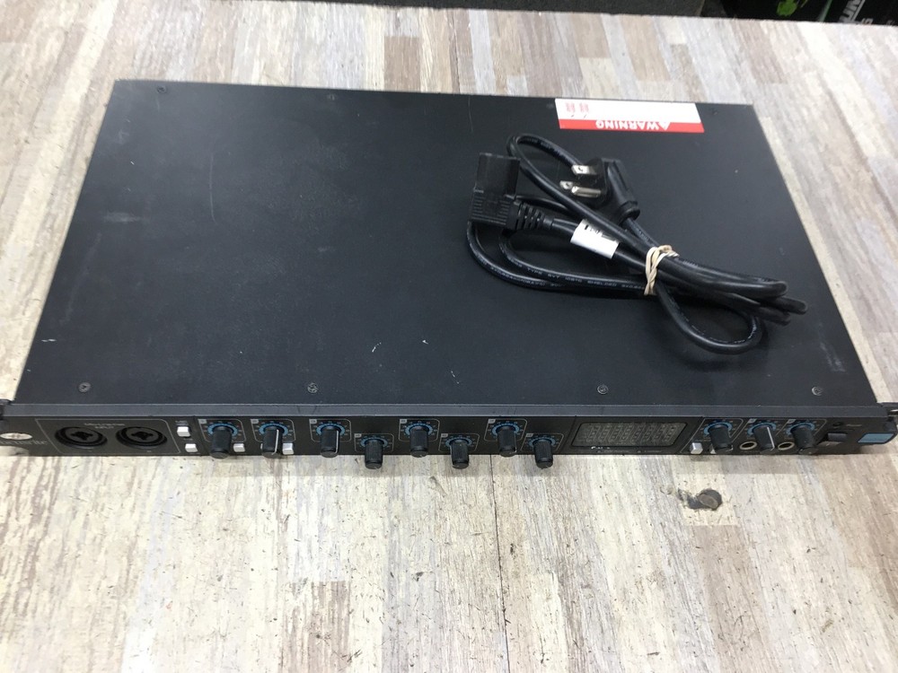 Focusrite Saffire Pro 40 FireWire Audio Interface 20 In/Out 8 Mic NICE