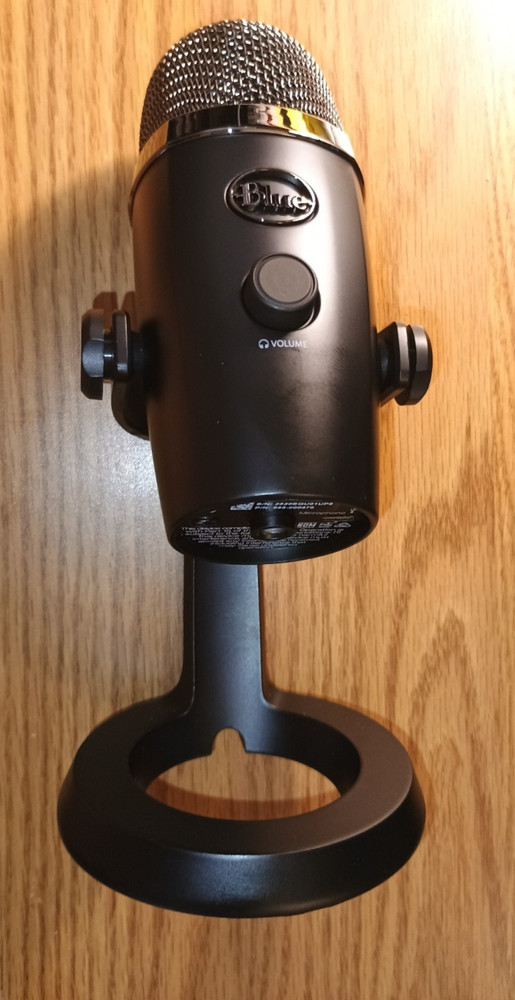 🎤 Logitech Blue Yeti Nano USB Microphone – SHADOW GREY | Open Box | Stand Inclu