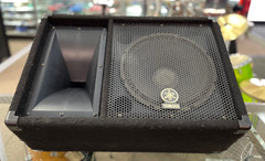 Yamaha Model# SM12IV Club Series Floor Monitor 12″ Woofer 350 Watts RMS 700W Max