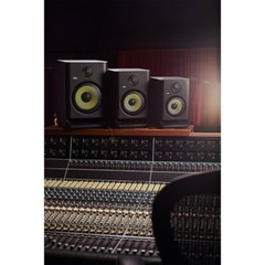 KRK Generation 5 Rokit RP8 G5 8″ Powered Studio Monitors 2-Pack
