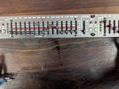 DOD SR430QX – Dual Channel 15-Band Graphic Equalizer with Balanced XLR and 1/4″