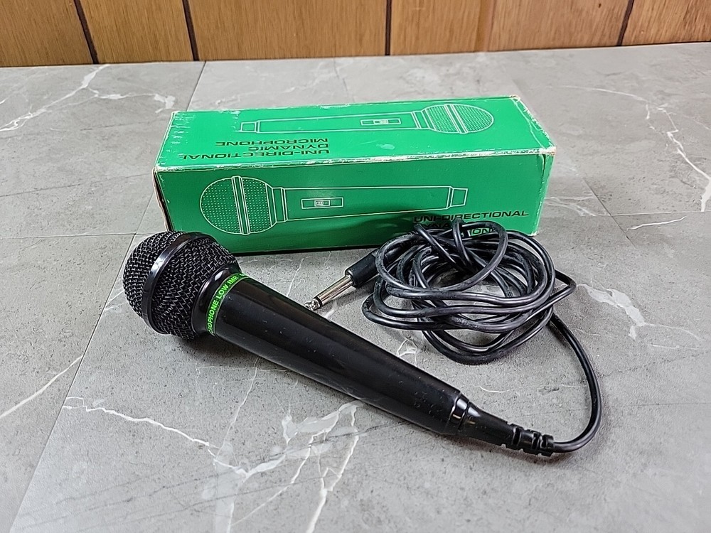 Venturer Uni-Directional – Hand Held Corded Dynamic Microphone – Karaoke