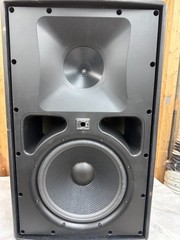 JBL Control 30 3-Way Passive Indoor/Outdoor Speaker Cabinet – NO HIGHS – READ
