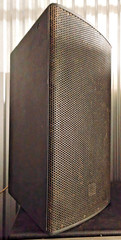 2 – JBL 15″ 2-way Full Range Non-powered Loudspeaker (the pair)