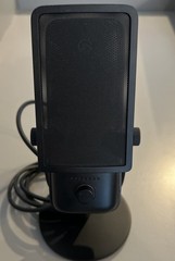 Elgato Wave:3 USB-C Condenser Microphone, No Box, Barely Used W/ Pop Filter