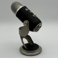 Blue Microphones Yeti Pro USB/XLR Condenser Microphone