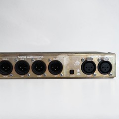BSS TCS-804 Digital Delay / Time Corrector – Rack Unit – 120/240V – TESTED