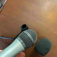 Audio-Technica ATR2100-USB Handheld Wireless Dynamic Microphone w/ Tripod Stand