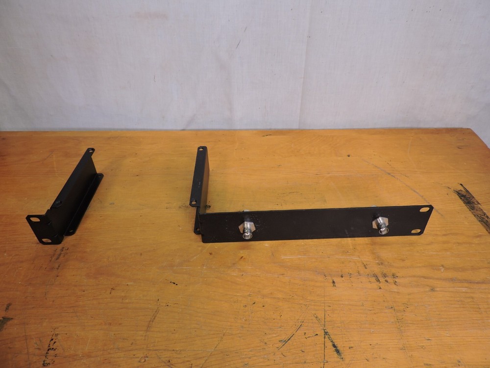 Shure half rack mixer/wireless mic rack mounting brackets with BNC connectors