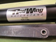 RedWing QuickStand RD1000 Tri-Pod – Made in Italy – Black
